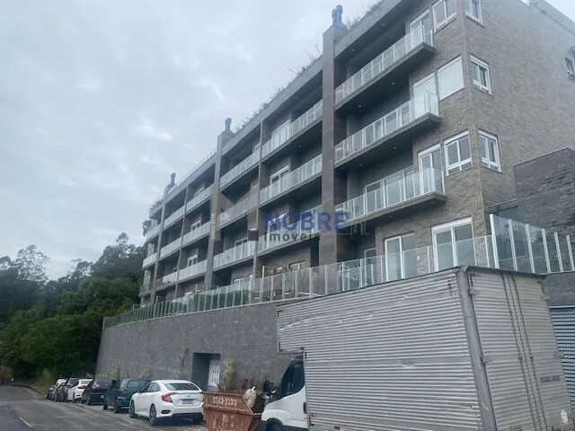 Imagem: Novo - Alto Padrão
