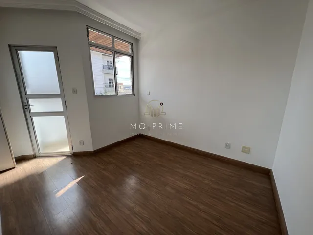 Imagem 15: Área Privativa com 4 Quartos e 125 M² em Excelente Localização!