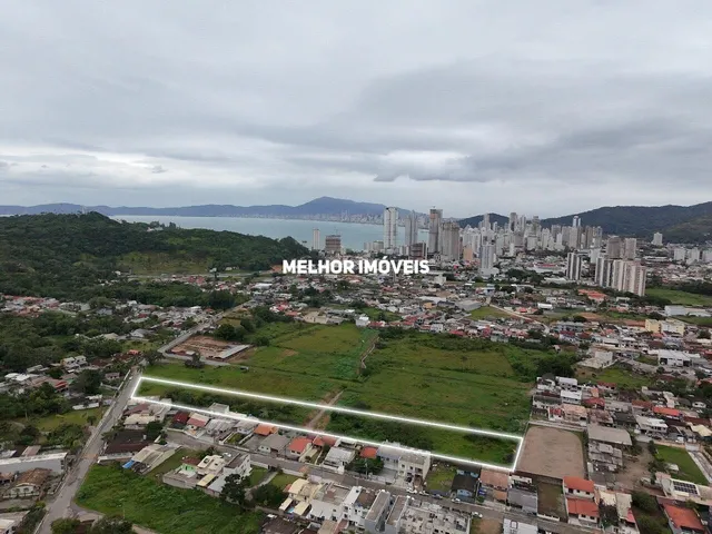 Imagem: Terreno em Meia Praia, Itapema/SC