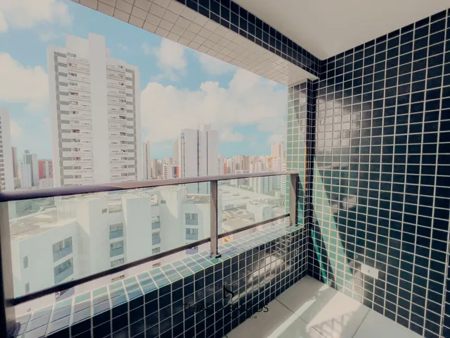 Imagem: O apartamento possui 2 Dormitórios, 1 Suíte, 1 Banheiro,