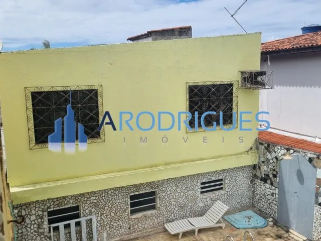Imagem 6: Imperdível! Casa Para Venda em Lauro de Freitas - 9 Quartos, 2 Suites, 3 Salas, 4