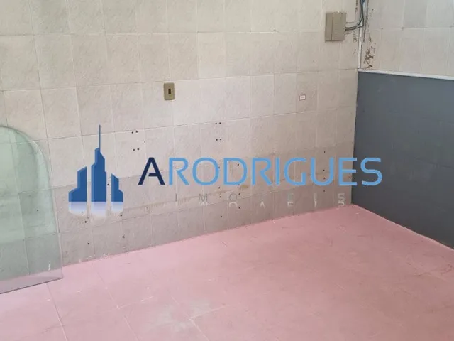 Imagem 6: Imperdível! Casa Para Venda em Lauro de Freitas - 9 Quartos, 2 Suites, 3 Salas, 4