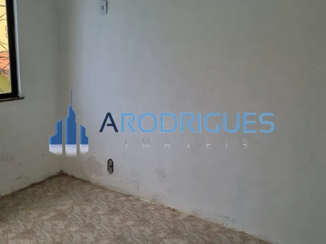 Imagem 3: Imperdível! Casa Para Venda em Lauro de Freitas - 9 Quartos, 2 Suites, 3 Salas, 4