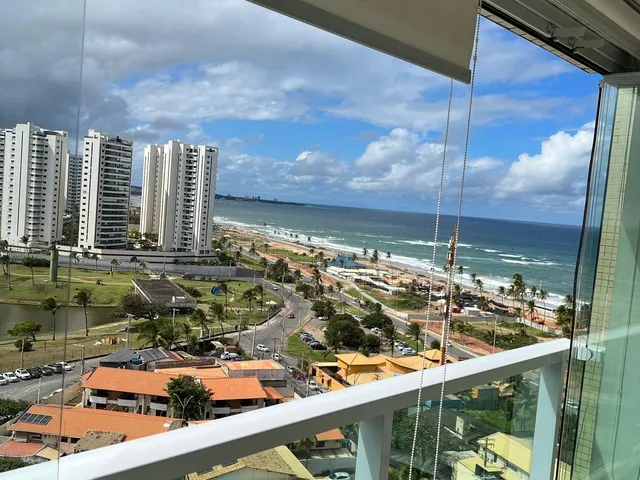 Imagem 1: Apartamento Padrão na orla de Pituaçu, proximo ao Parque, vista mar, 2 dormitórios