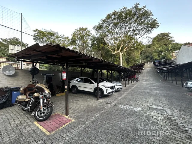 Imagem 2: Apartamento 2 Dormitórios em Córrego Grande, Florianópolis/SC