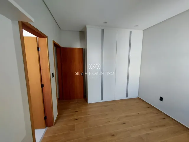 Imagem 2: 0 Casa com 3 dormitórios