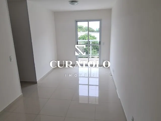 Imagem: O apartamento possui 1 Dormitório, 1 Banheiro, 1 Vaga na