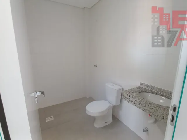Imagem 11: Apartamento À Venda no Bairro Itacorubi - Florianópolis/Sc