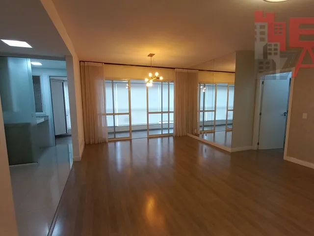 Imagem: Apartamento À Venda no Bairro Barreiros