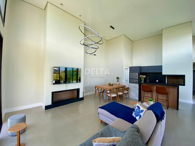 Imagem 5: Casa nova, plana, com 4 suítes, semimobiliada ,pronta para morar e condomínio com