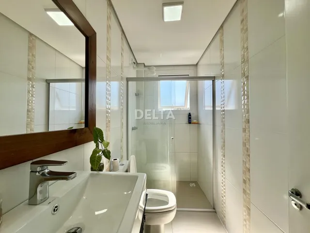 Imagem 3: Apartamento com 81,83 m2, 2 dormitórios sendo 1 suíte, 2 vagas de garagem à venda no