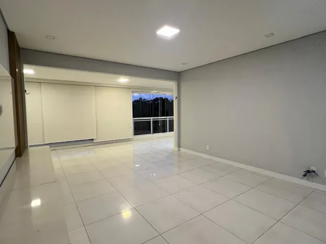 Imagem: O apartamento possui 4 Dormitórios, 4 Suítes, 6