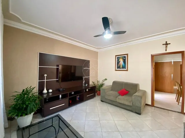 Imagem 6: Casa com 3 Dormitórios 1 suíte e Área Gourmet