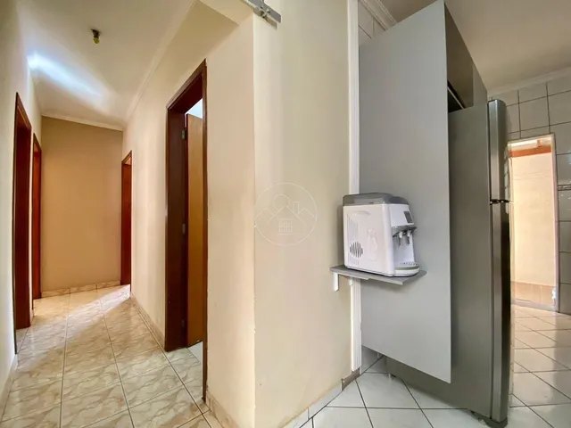Imagem 4: Casa com 3 Dormitórios 1 suíte e Área Gourmet