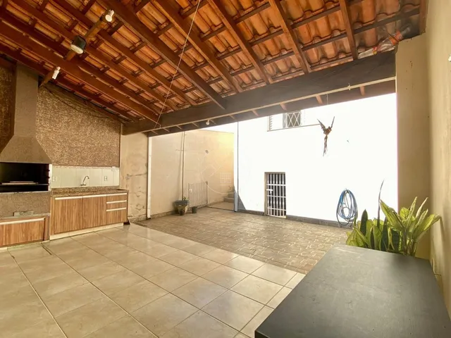 Imagem 12: Casa com 3 Dormitórios 1 suíte e Área Gourmet
