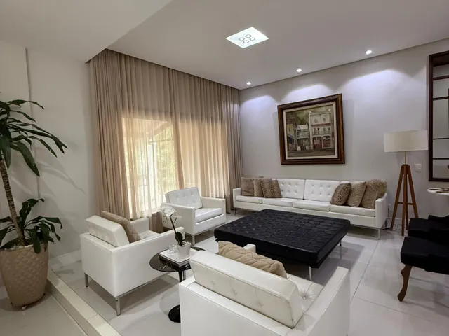 Imagem: A casa possui 6 Dormitórios, 5 Suítes, 7 Banheiros,