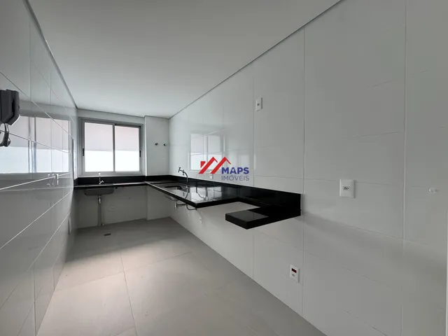 Imagem 13: Apartamento à venda com três quartos, suíte e duas vagas de garagem no bairro Sagrada