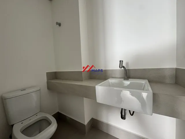 Imagem 12: Apartamento à venda com três quartos, suíte e duas vagas de garagem no bairro Sagrada