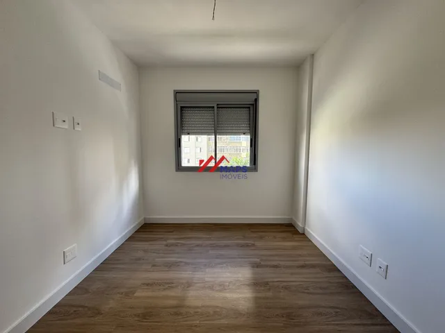 Imagem 6: Apartamento à venda com três quartos, suíte e duas vagas de garagem no bairro Sagrada