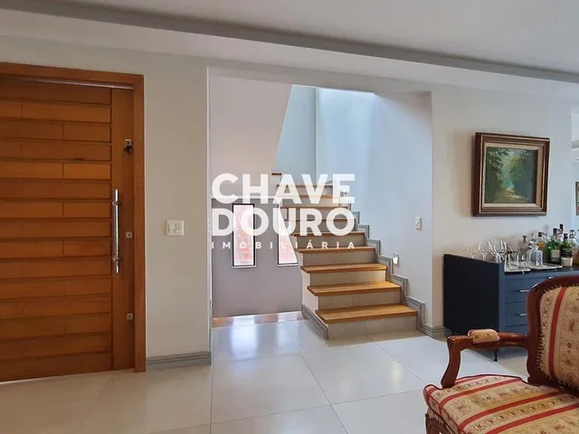 Imagem 5: Casa moderna com 3 suítes próxima do bairro do Alto, para venda em Teresópolis RJ