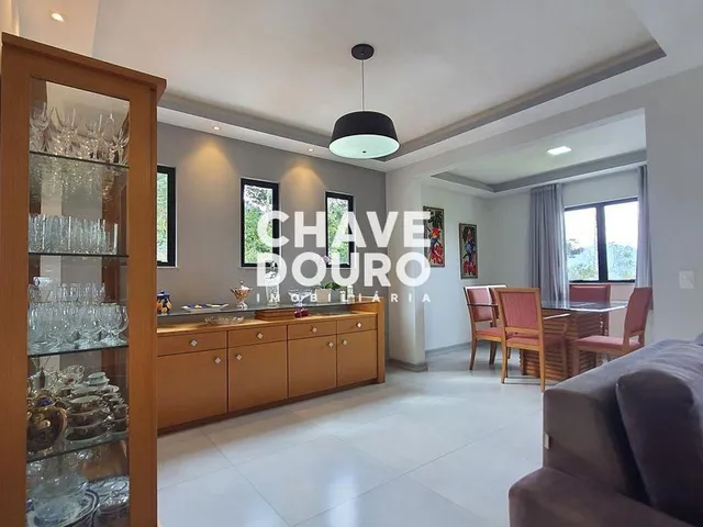 Imagem 11: Casa moderna com 3 suítes próxima do bairro do Alto, para venda em Teresópolis RJ