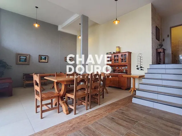 Imagem 14: Casa moderna com 3 suítes próxima do bairro do Alto, para venda em Teresópolis RJ