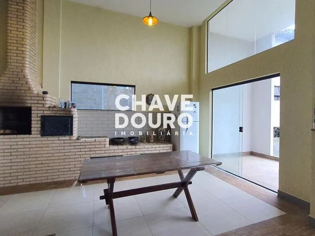 Imagem 15: Casa moderna com 3 suítes próxima do bairro do Alto, para venda em Teresópolis RJ