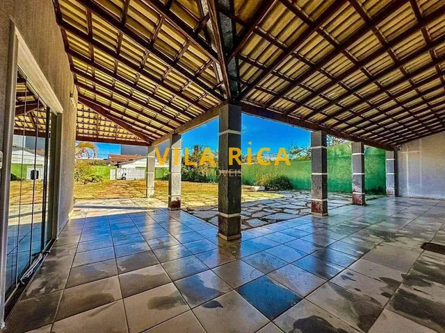 Imagem 9: 3 Dormitórios, 1 Suítes, 4 Banheiro, 6 Vagas na Garagem, 200M² de Área Construída