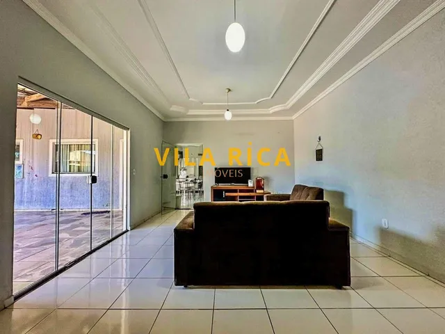 Imagem 3: 3 Dormitórios, 1 Suítes, 4 Banheiro, 6 Vagas na Garagem, 200M² de Área Construída