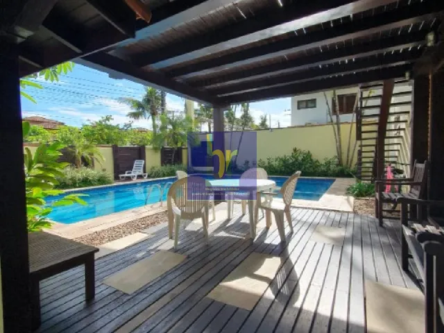 Imagem: Casa de Luxo em Condomínio À Venda em