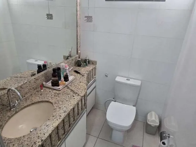 Imagem 6: Casa À Venda em Ipatinga, Cidade Nobre, com 4 Quartos