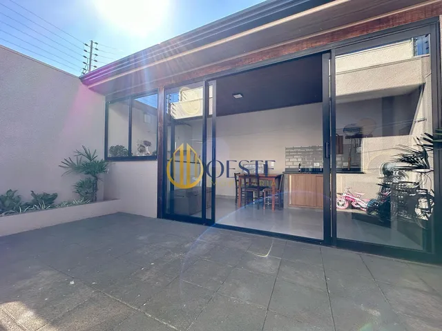 Imagem 2: Casa com 3 dormitórios à venda, Tropical III, CASCAVEL - PR