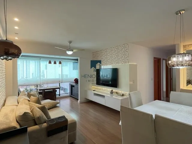 Imagem: O apartamento possui 3 Dormitórios, 1 Suíte, 3 Banheiros,