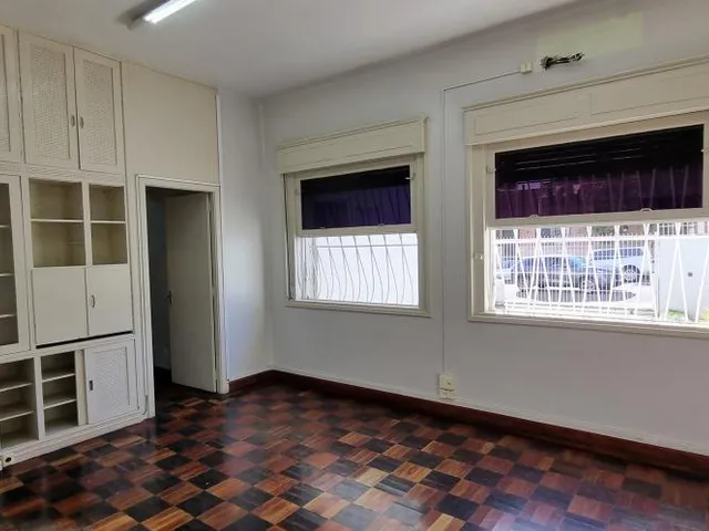 Imagem 6: Uma das mais belas casas histórias da nossa Cidade! Ampla área construída, excelente