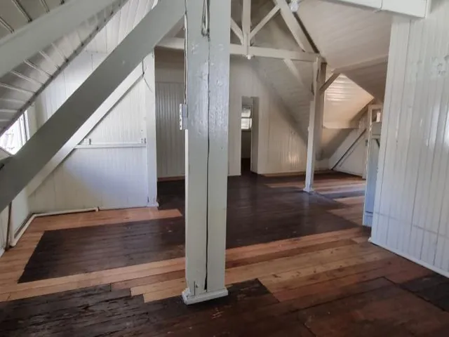 Imagem 15: Uma das mais belas casas histórias da nossa Cidade! Ampla área construída, excelente