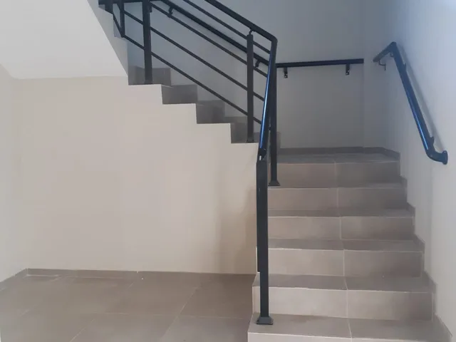 Imagem 2: Apartamento com 2 Dormitorio(S) Localizado(A) no Bairro Jardim do Bosque em Cachoeirinha