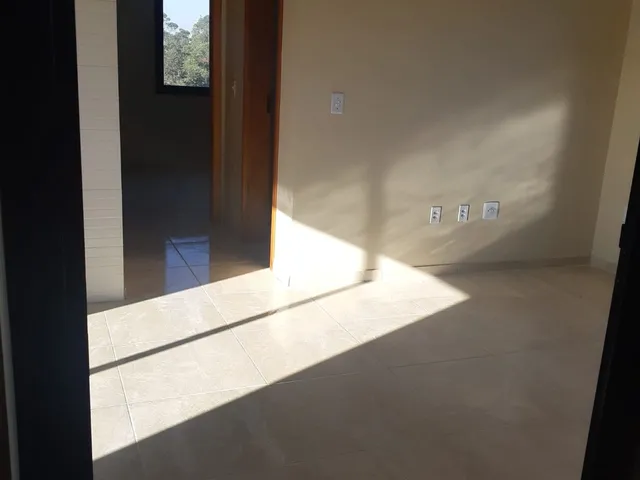 Imagem 5: Apartamento com 2 Dormitorio(S) Localizado(A) no Bairro Jardim do Bosque em Cachoeirinha