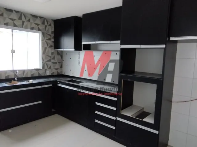 Imagem 9: Casa em Condomínio Cisne Branco