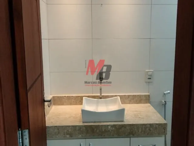 Imagem 2: Casa em Condomínio Cisne Branco