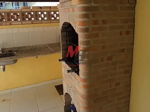 Imagem 11: Casa Duplex em Condomínio com piscina Peró