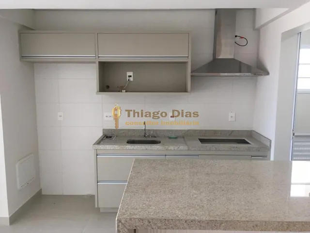 Imagem 5: Apartamento À Venda com 3 Dormitórios (Sendo 1 Suíte), 2 Vagas e Sacada Gourmet Com