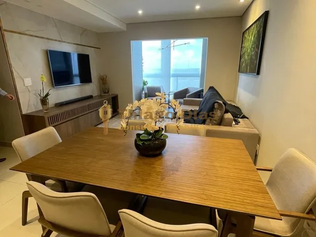 Imagem 5: Apartamento Moderno Á Venda com 3 Dormitórios (Sendo 1 Suíte), Cozinha Planejda, 2
