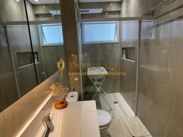 Imagem 14: Apartamento Moderno Á Venda com 3 Dormitórios (Sendo 1 Suíte), Cozinha Planejda, 2