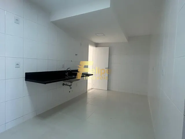 Imagem 9: Este Amplo e Confortável Apartamento de 130,00 M2 de Área Está Localizado no Coração