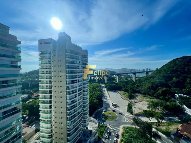 Imagem: O apartamento possui 3 Dormitórios, 1 Suíte, 3 Banheiros,