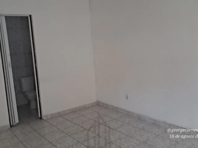 Imagem 14: Imperdível! Casa padrão com edícula no total de 5 Quartos e 3 Suítes na Boca do Rio