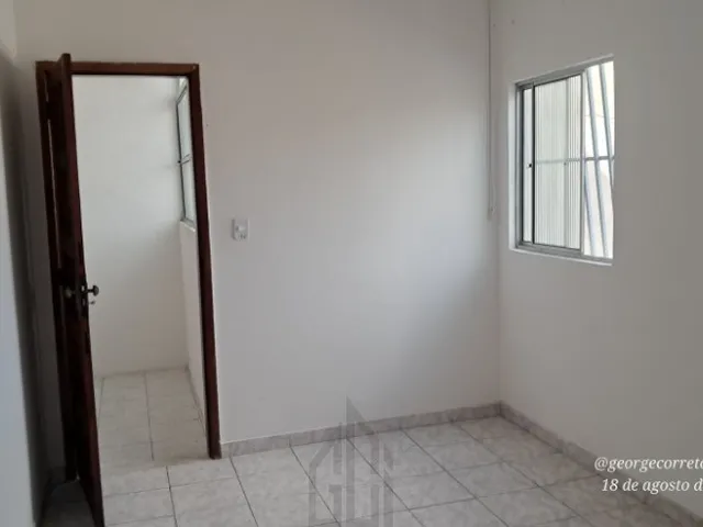 Imagem 11: Imperdível! Casa padrão com edícula no total de 5 Quartos e 3 Suítes na Boca do Rio