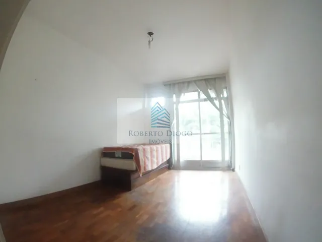 Imagem 11: Imóvel Comercial de Alto Padrão na Barra da Tijuca - 9 Quartos, 2 Suítes, 4 Salas e 5