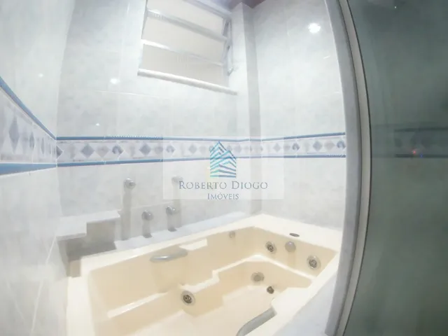 Imagem 14: Imóvel Comercial de Alto Padrão na Barra da Tijuca - 9 Quartos, 2 Suítes, 4 Salas e 5
