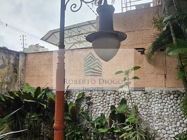 Imagem 9: Imóvel Comercial de Alto Padrão na Barra da Tijuca - 9 Quartos, 2 Suítes, 4 Salas e 5